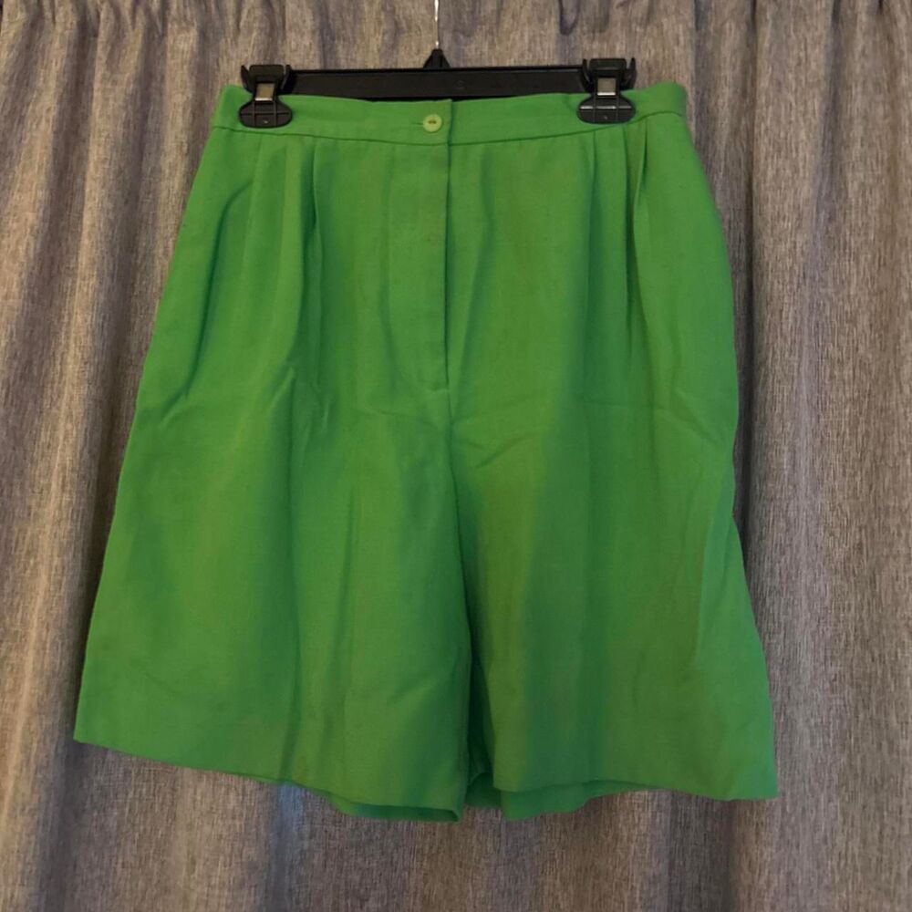 Unbranded Women's Green Shorts